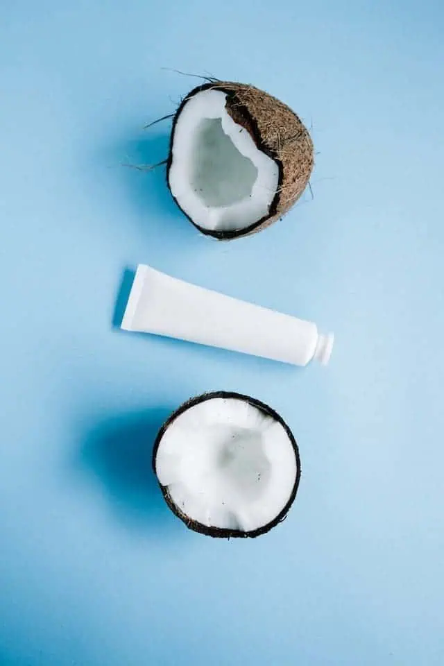 Can You Use Coconut Oil as Lube? Know in 5 minutes 1