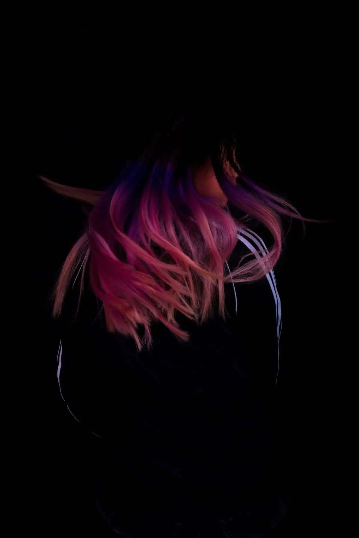 Excess Grease Buildup: Hair Troubles Explained 4 Coloured hair