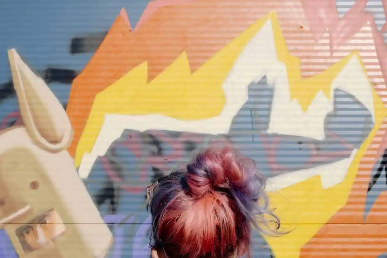 Excess Grease Buildup: Hair Troubles Explained 2 coloured hair