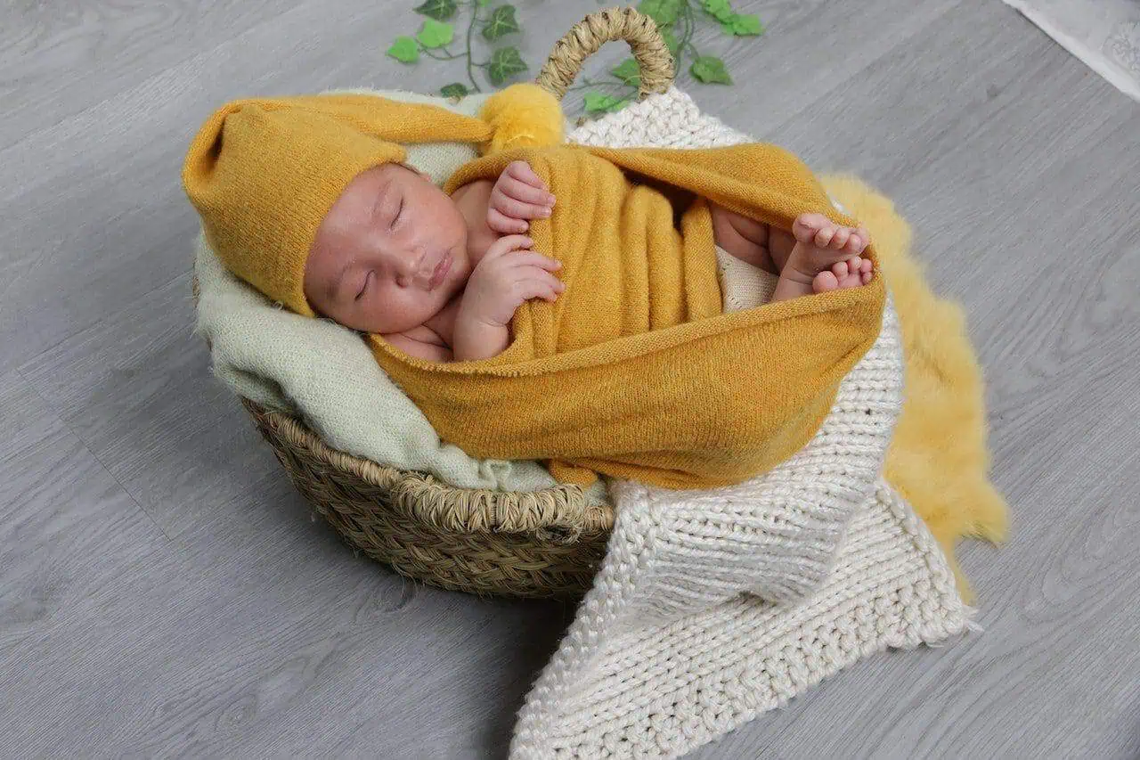 what should baby wear to sleep