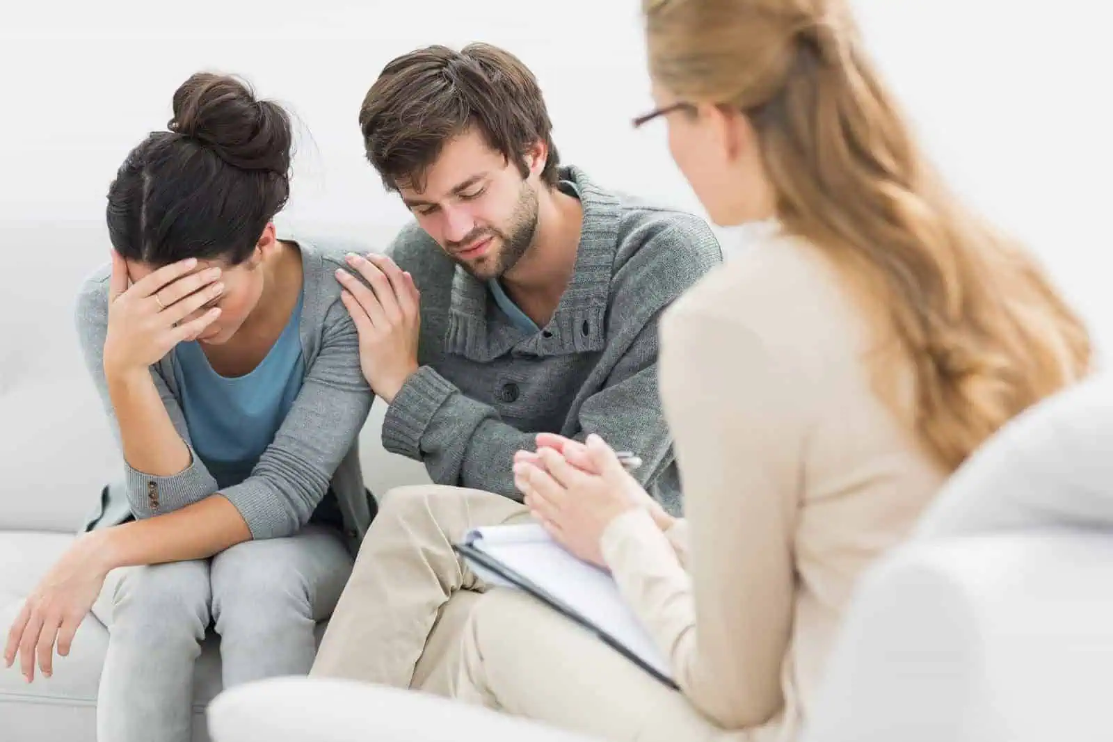 How to Rebuild Relationships: 10 Best Solutions 3