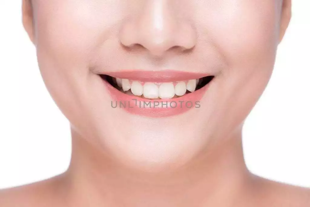 Baking Soda Teeth Whitening Hack | Excellent Facts About It ! 7 Baking Soda Teeth Whitening Hack | Excellent Facts About It !
