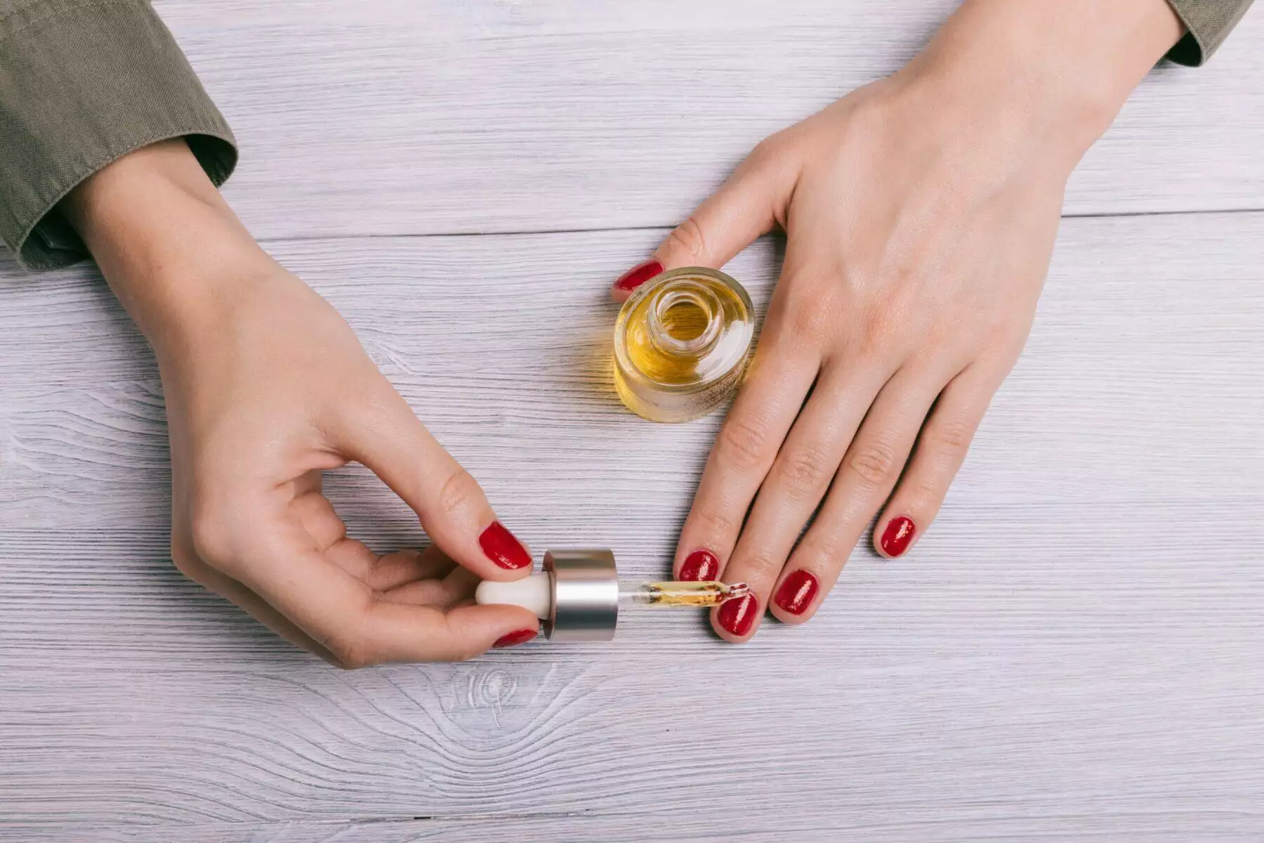 How To Do Gel Nails? 8 Easy Ways To Do Gel Nails 2