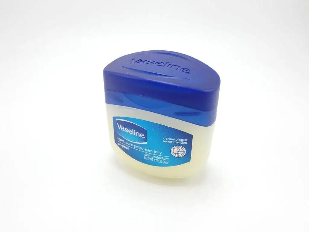Can You Put Vaseline on Your Face: 5 Amazing Benefits of Vaseline 2 Can you put Vaseline on your face?