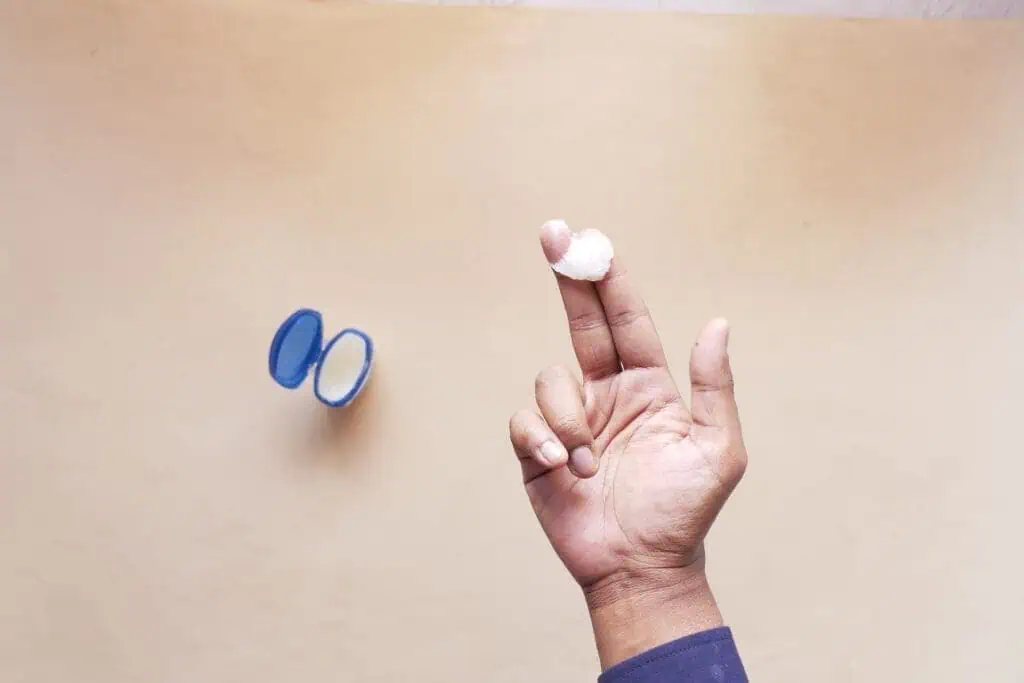 Can You Put Vaseline on Your Face: 5 Amazing Benefits of Vaseline 3 Vaseline
