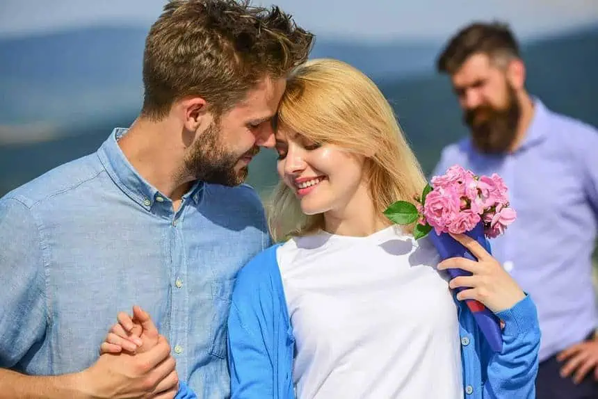 What Dating Terminology Is Gen Z Using in 2025? 1 Husband watching his wife cheating