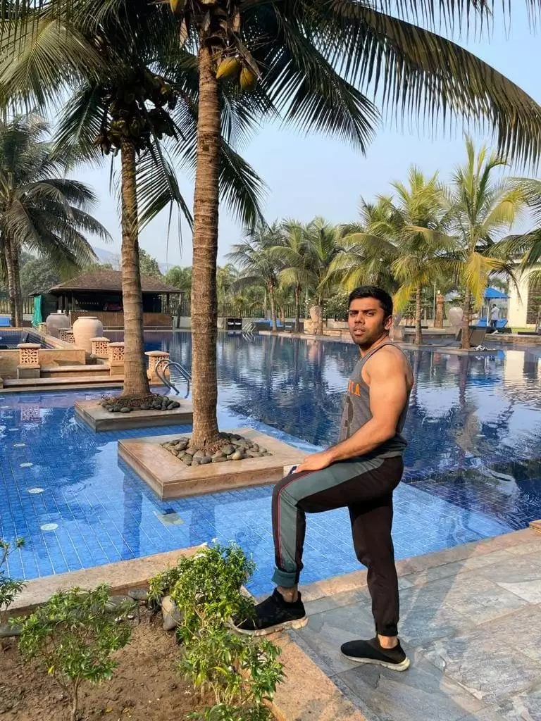 How is Ronak Vora Inspiring 1 Million Men Worldwide? 4 How is Ronak Vora Inspiring 1 Million Men Worldwide? 3