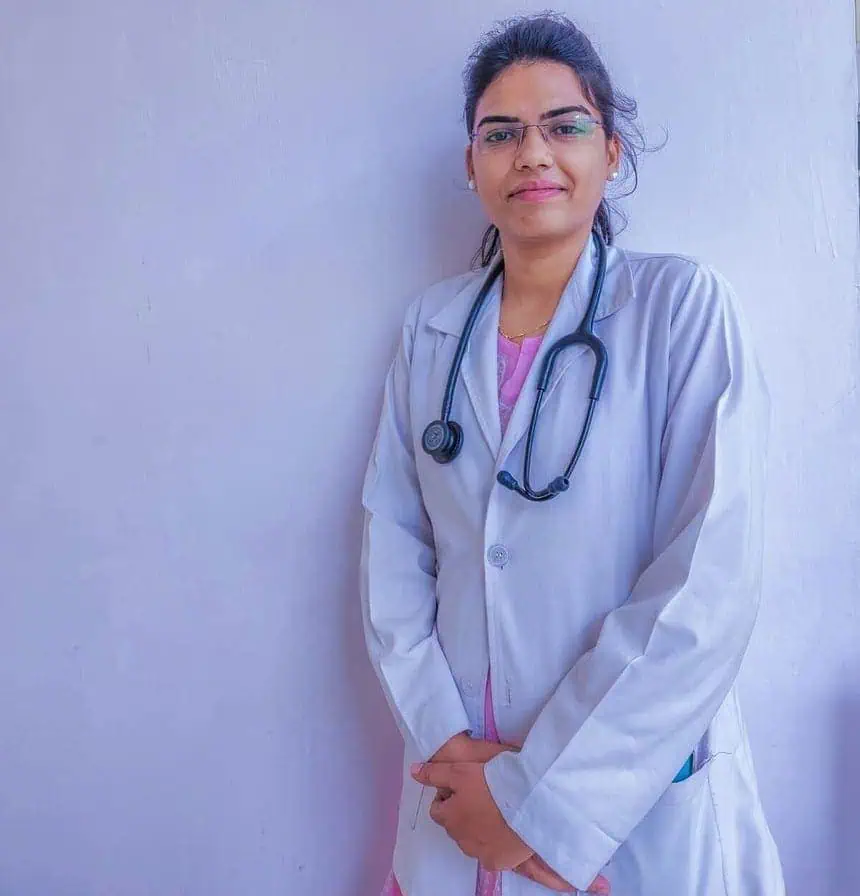 Dr. Niharika Jain: A Promising Doctor Giving Hope 1 Picture by Niharika Jain