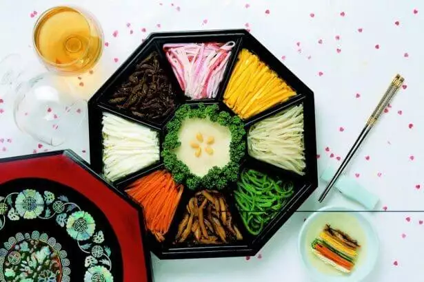 5 Best Gochujang Substitutes