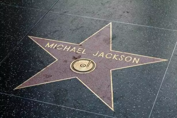 Relive MJ's Legacy Again at New York's Neil Simon Theatre!