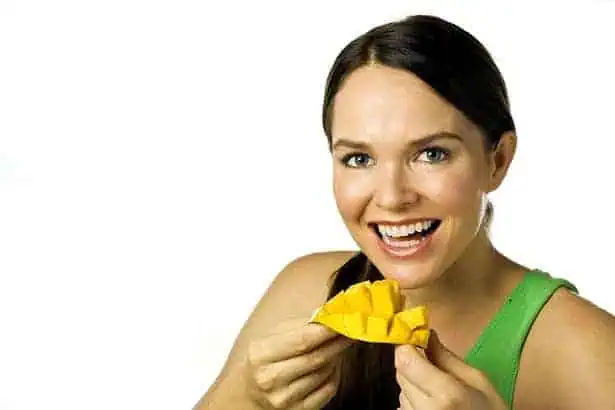 How many calories are in a mango?
