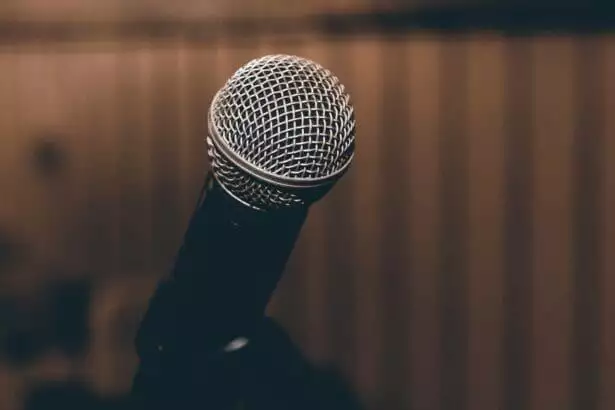 Experience the Unique & Comical Science 101 at NYC's Caveat!