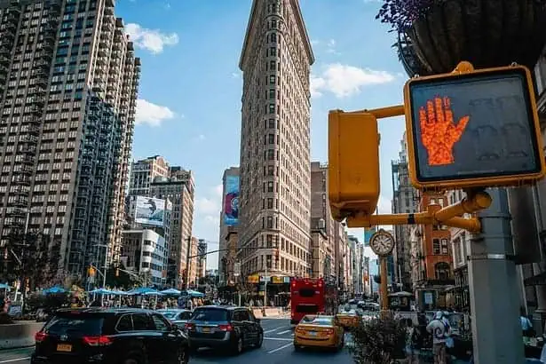 Be Part of NYC's Flatiron History, Food, & Architecture Tour!