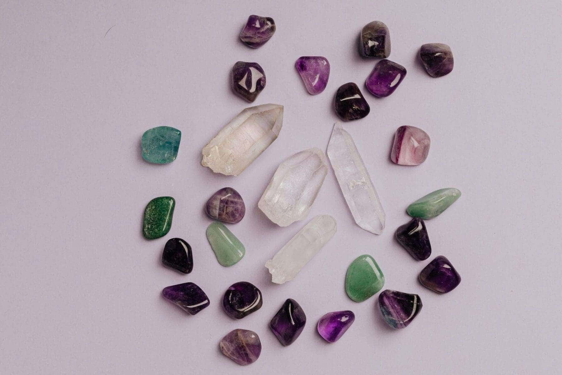 Home Icy 46 gemstone