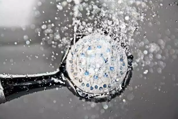 Can hard water cause hair loss?