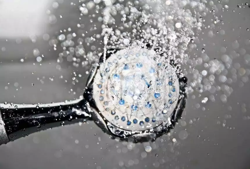 Can hard water cause hair loss?
