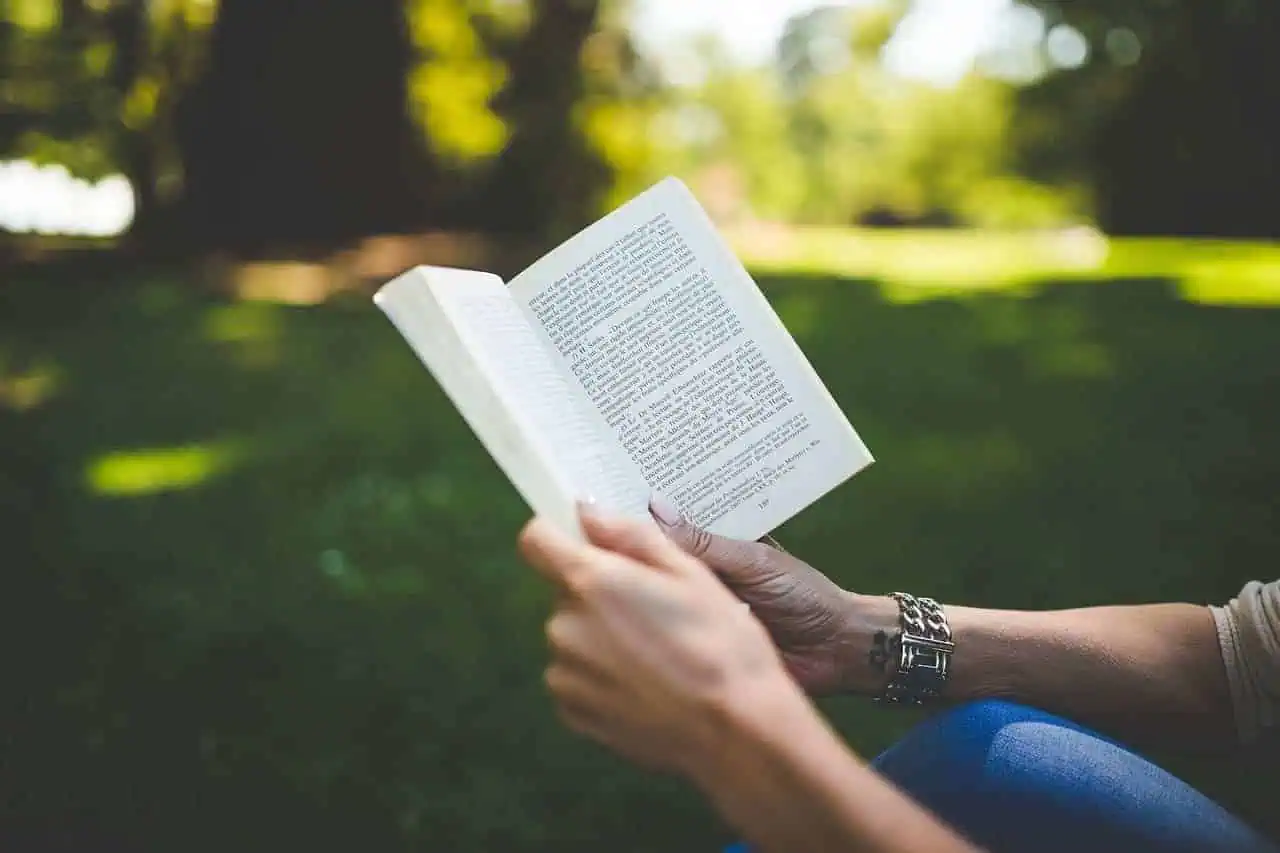 What to Eat After a 24-Hour Fast? Beyond the 24-Hour Mark and Its Surprising Benefits 8 reading books