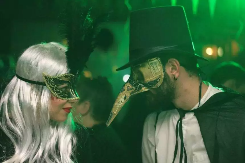 New York's Ultimate Rollingween Halloween Party Experience!