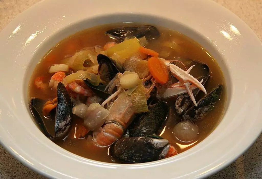 What Can You Eat With Oysters? Tasty Combinations to Savour 9 What to eat with Oysters