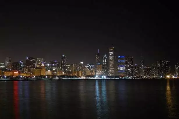 what is the tallest building in Chicago.