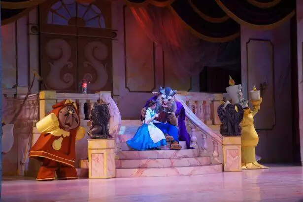 Inside The Beauty and the Beast Experience in New York!