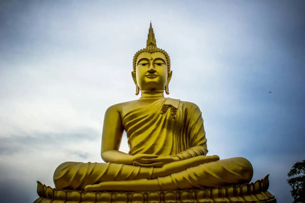 The Ultimate Guide to Mastering the Half-Moon Pose 4 half moon pose in yoga