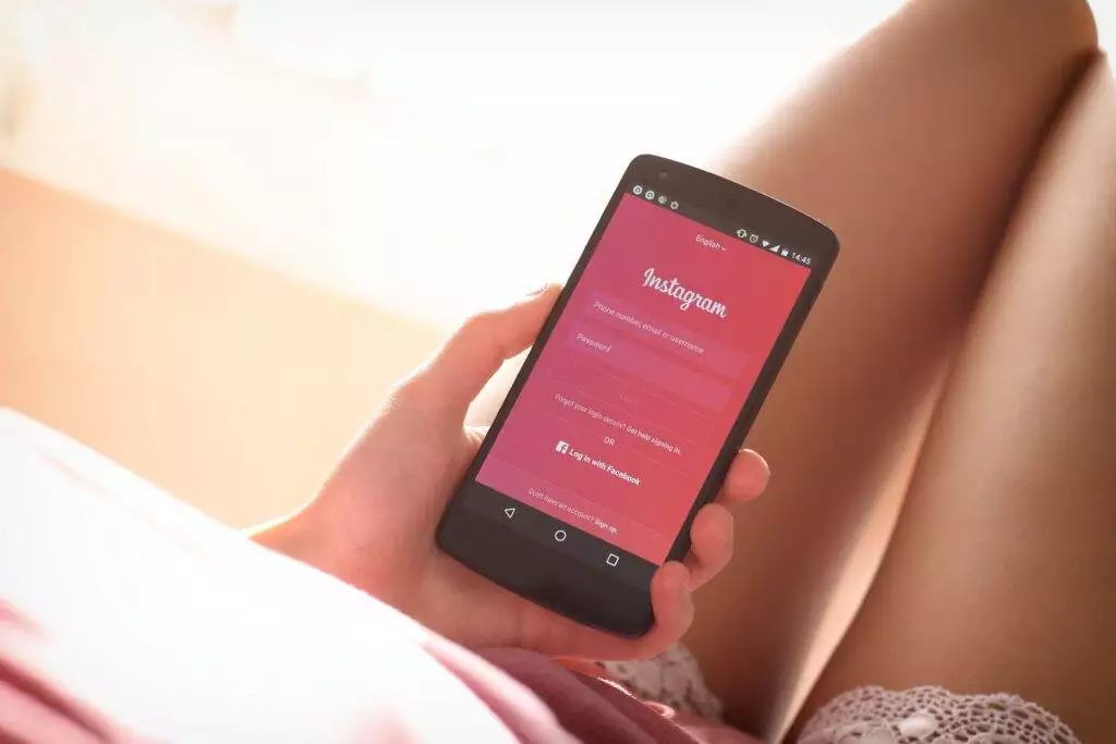 how to know if someone deactivated their instagram