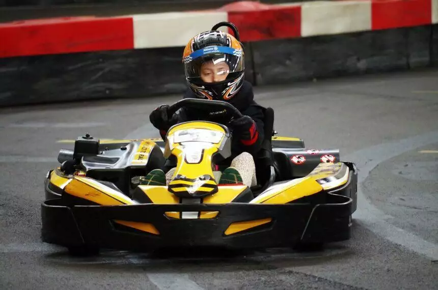 Play Laser Tag at Orlando's Andretti Indoor Karting & Games!