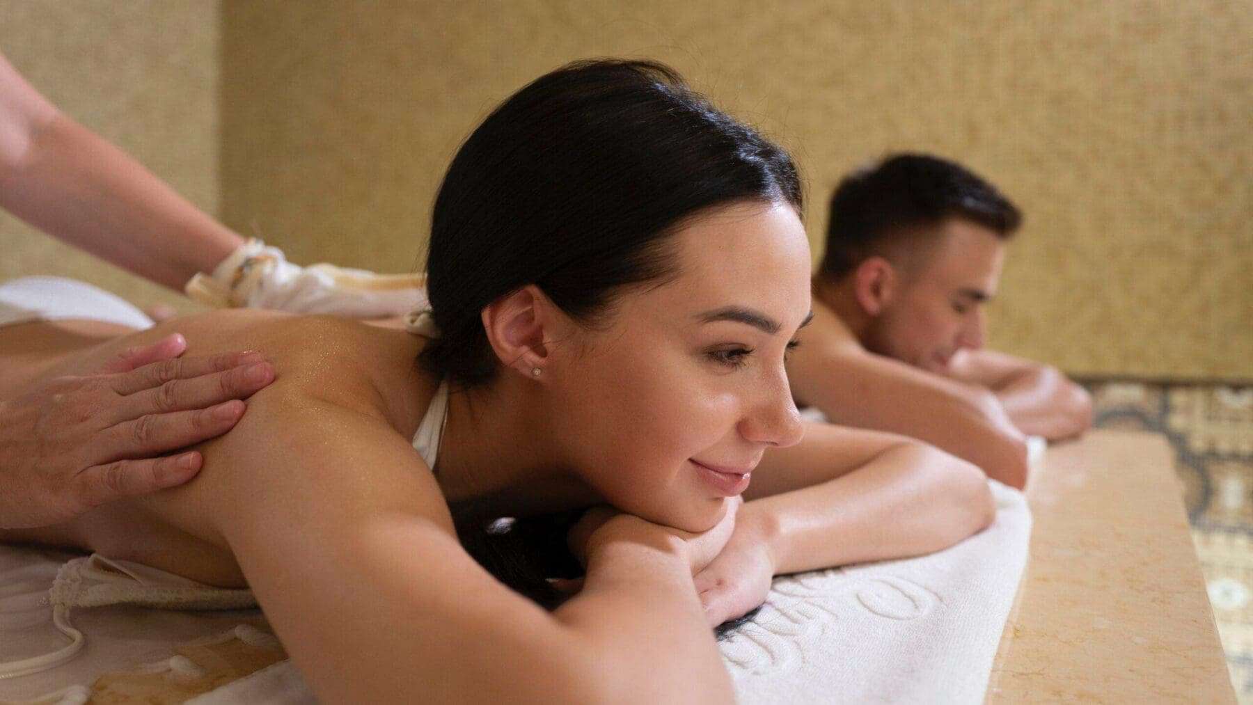 Home Icy 45 Blissful Indulge at VIP 60-Min Couples Massage in Las Vegas!