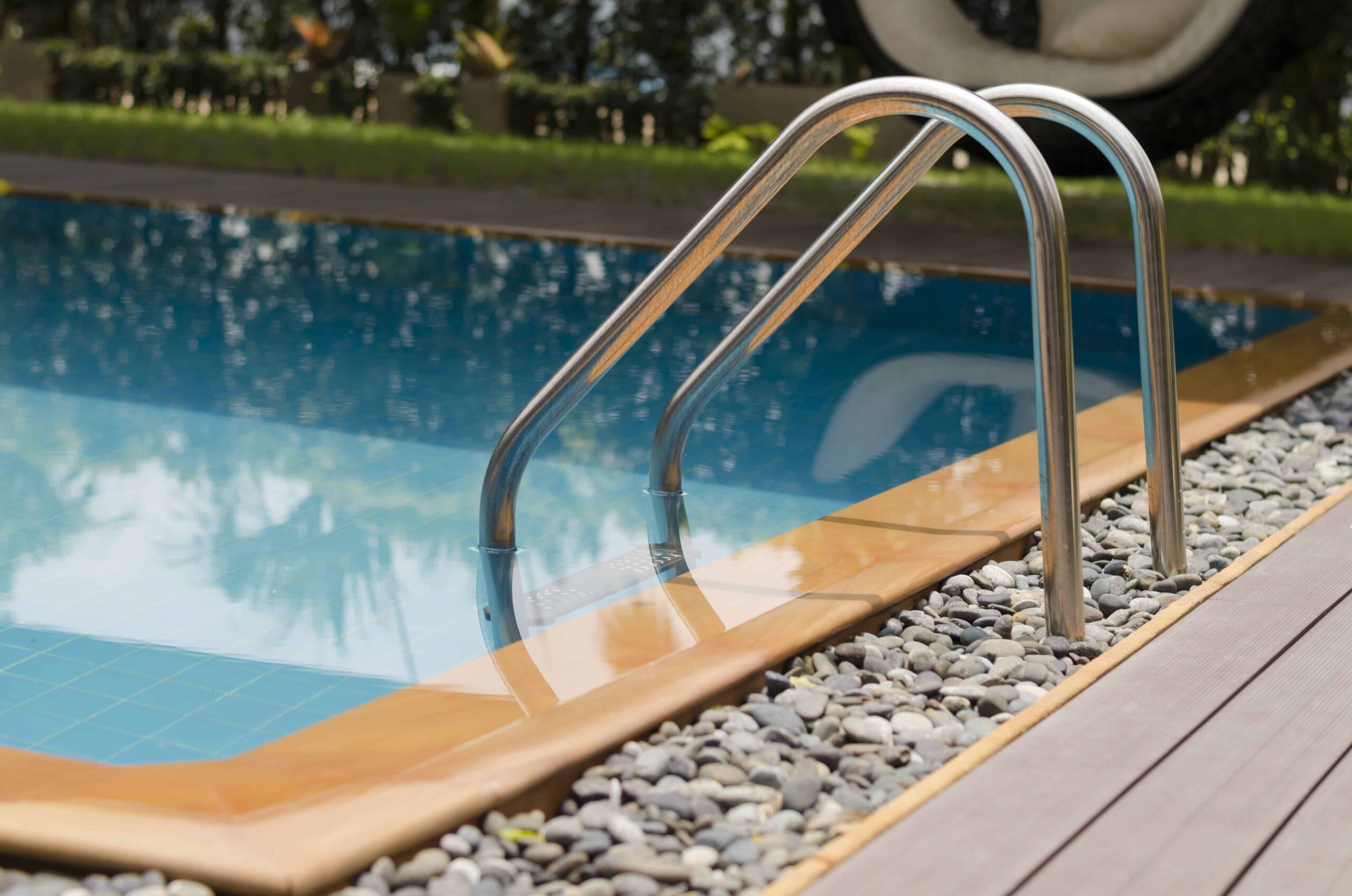 Home Icy 42 Concrete swimming pool