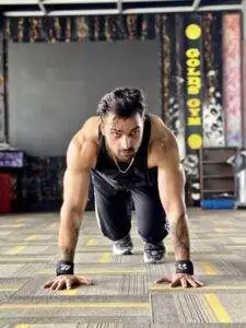 Jashan Vij: From Personal Weight Struggles to Inspiring Thousands on a Fitness Mission 4 Image by Jashan Vij, fitness