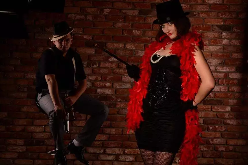 Inside the TRiPTease Burlesque LIVE & On Demand Show in L.A.! 1 Inside the TRiPTease Burlesque LIVE & On Demand Show in L.A.