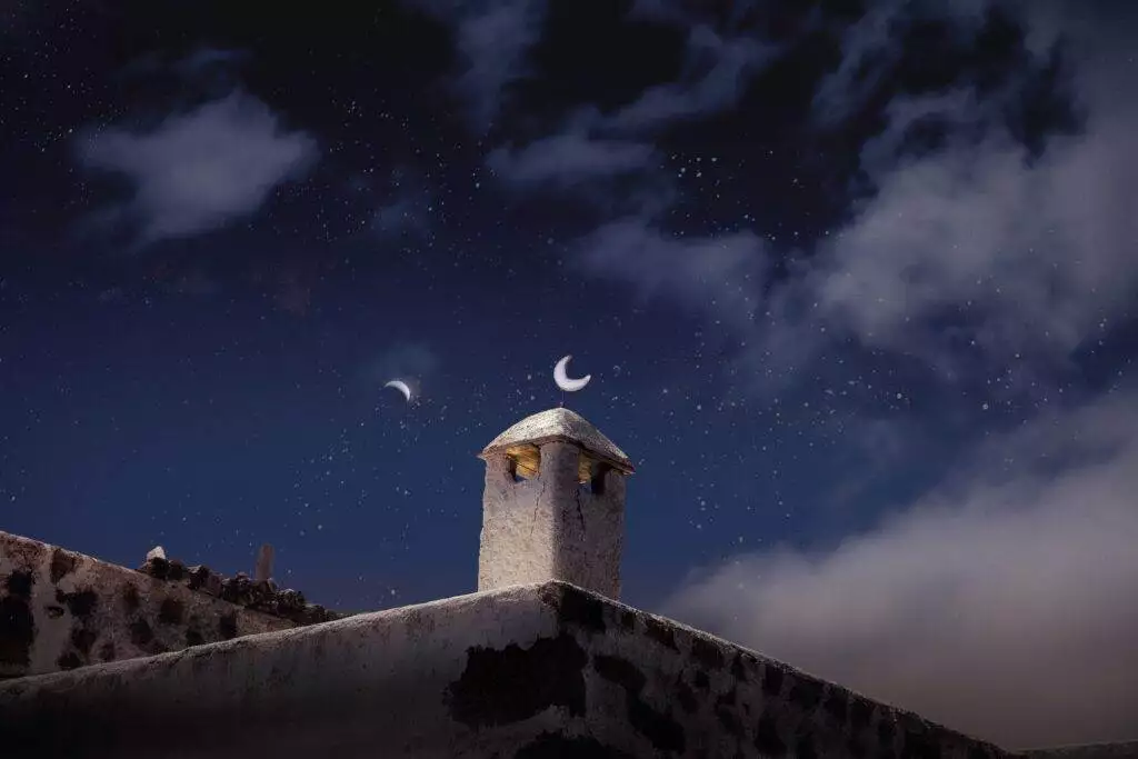 Building Warmth: A Step-by-Step Manual to Constructing Your Own Chimney 2 Chimney house at the night