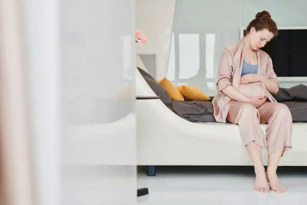 How to Start Contractions After Water Breaks