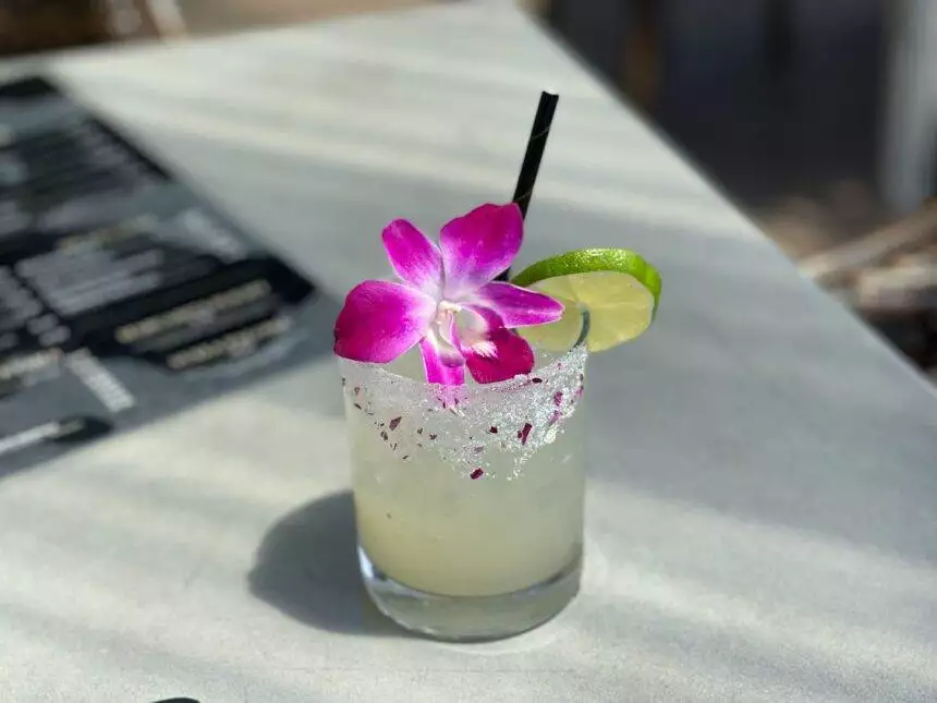How To Salt a Margarita Glass? - Creative Ways To Explore 1 how to salt a margarita glass