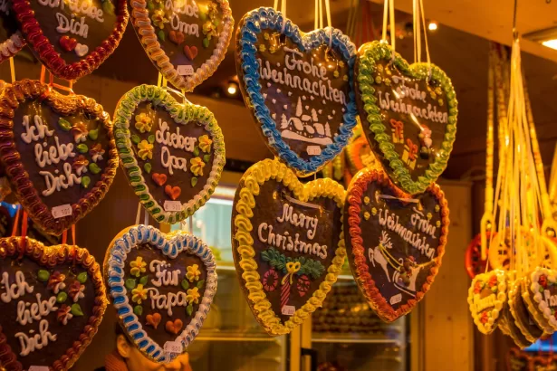 Magical Experience at NYC's Candy Cottage of Christmas Magic