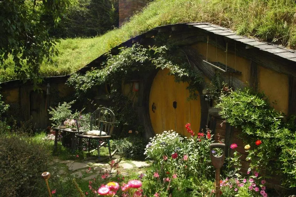Hobbit home