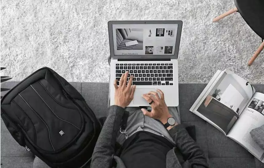 Level 8 Laptop Bags
