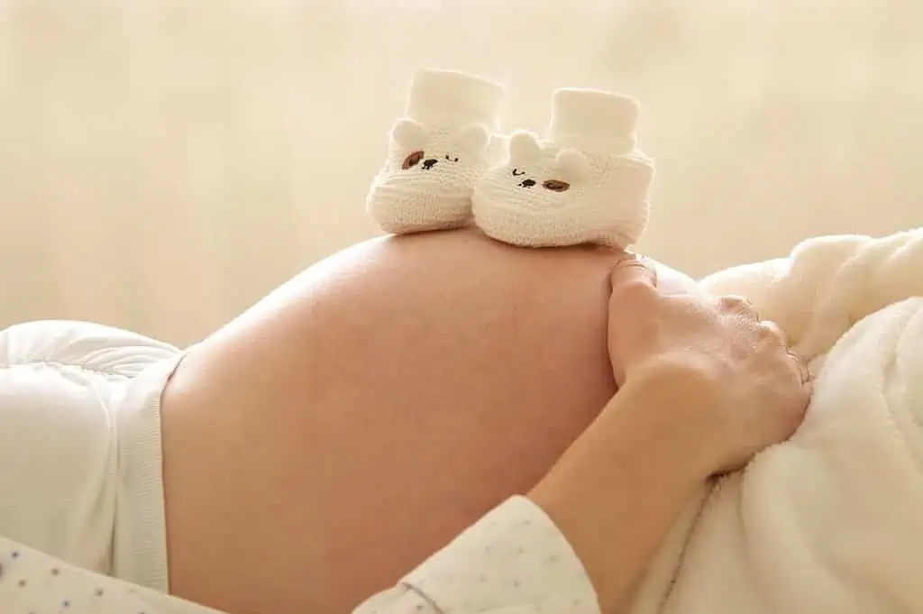 How to Start Contractions After Water Breaks: 6 Best Ways 2