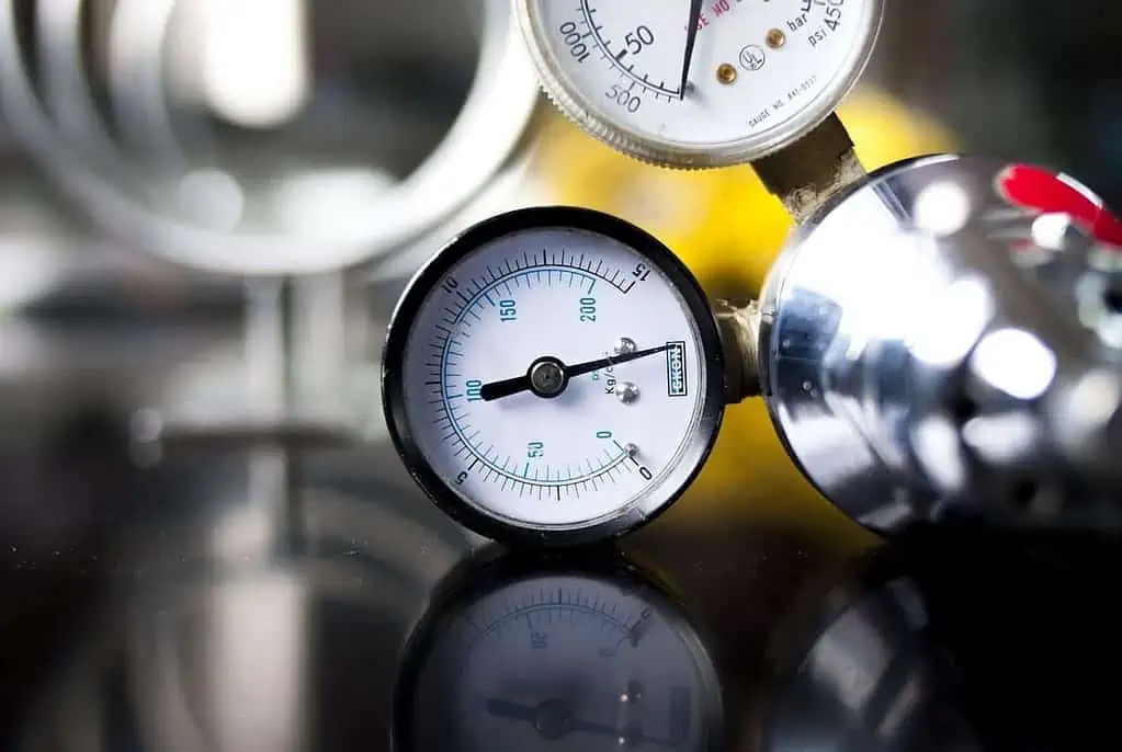 How to Start Contractions After Water Breaks: 6 Best Ways 3
