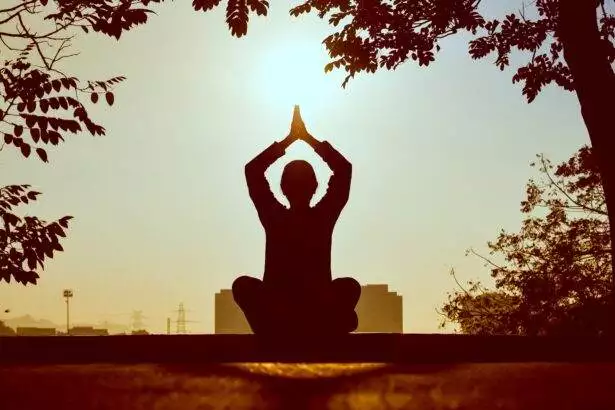 Meditation retreats in California