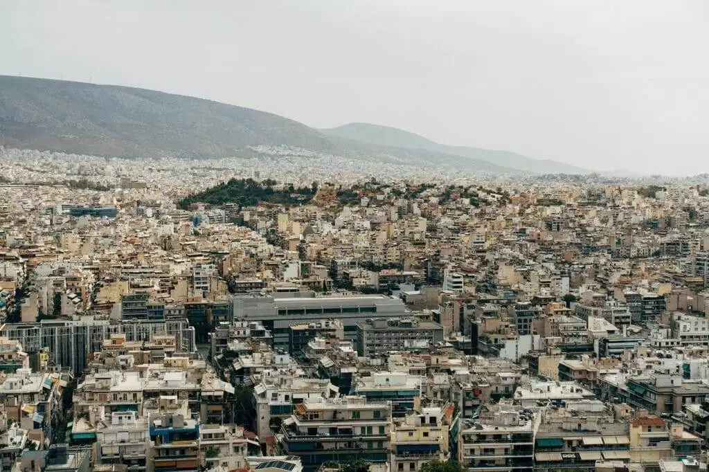 Tips and Insights for Your Athens to Santorini Ferry Trip! 2 Tips and Insights for Your Athens to Santorini Ferry Trip! 1