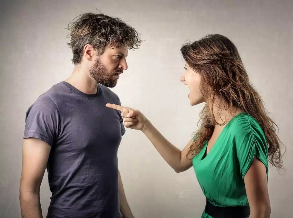 Pet Peeves in Relationships: 50 ways things could go wrong 2 things your partner should never say to you
Pet peeves in relationships