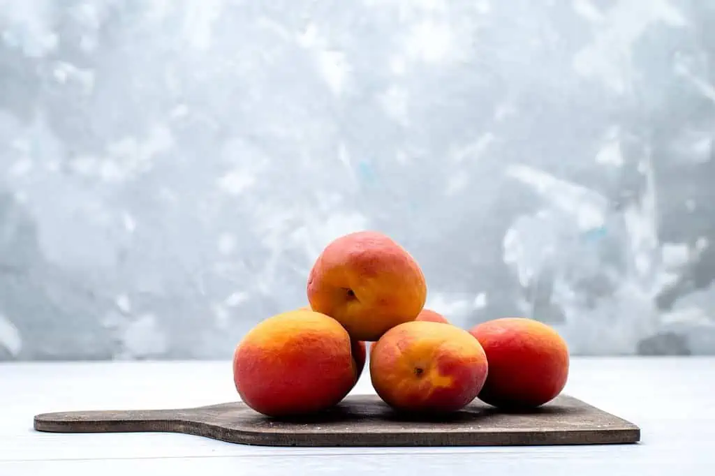 how to smoke peaches