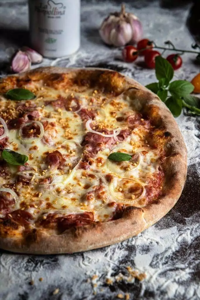 Why Is Little Caesars So Cheap: 5 Interesting Reasons? 3 little caesars is so cheap
