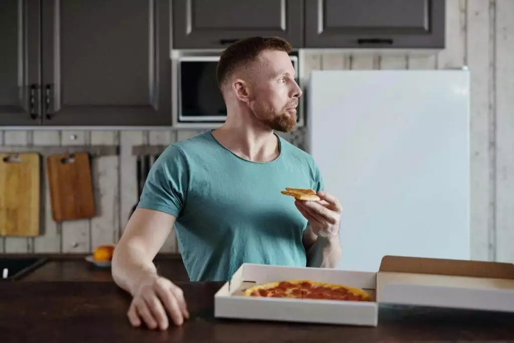 Why Is Little Caesars So Cheap: 5 Interesting Reasons? 5 cheap pizza