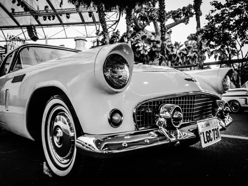 The Fascination with Classic Cars: The Perfect Classic Car to Rent! 6