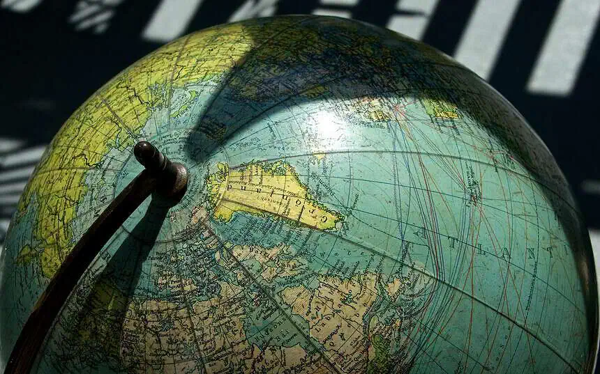 5 Tips to Use Your Time More Wisely 1 Vintage globe showing maritime routes and world map details.