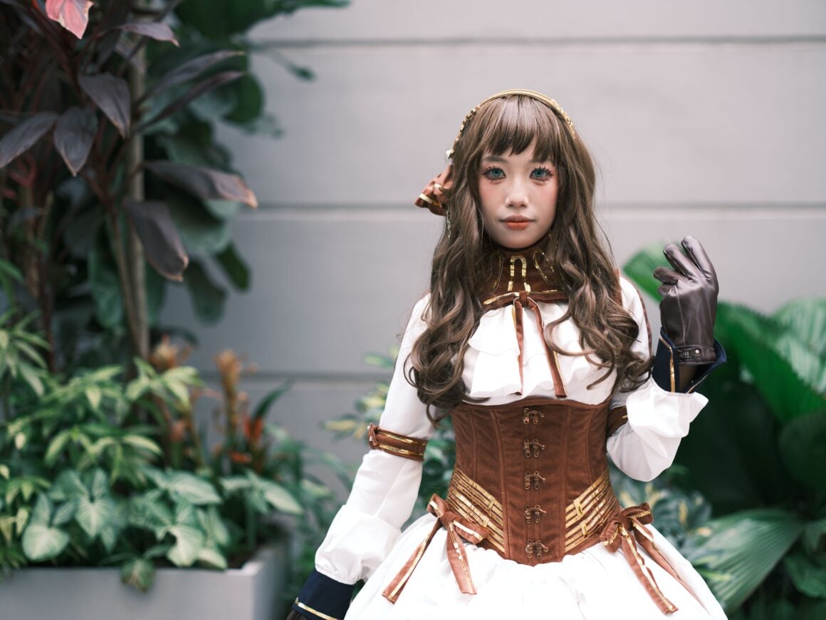 How To Build A Steampunk Wardrobe on Any Budget? 1